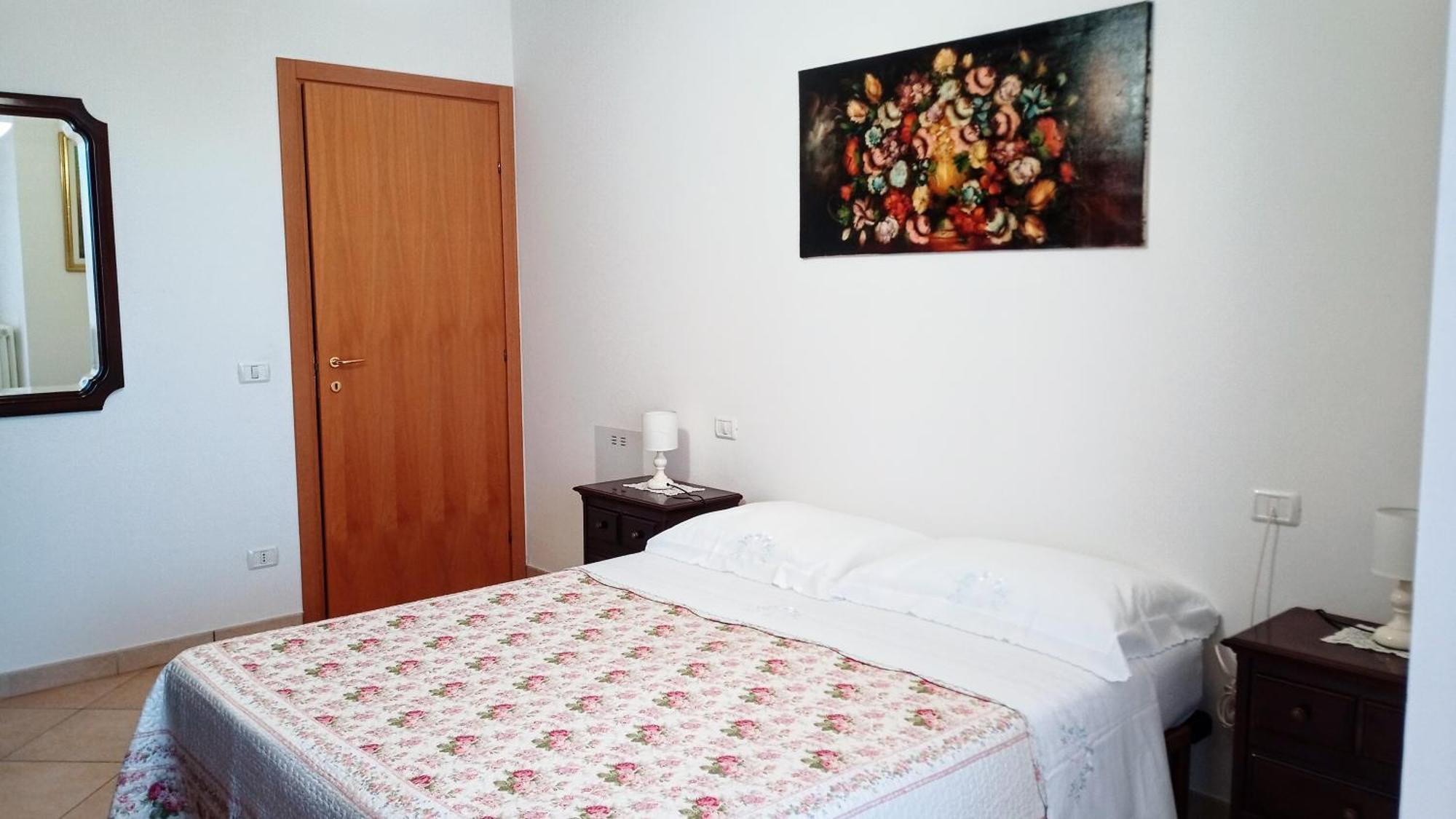 Appartamento Che Vista! Affittacamere Mombaroccio Buitenkant foto